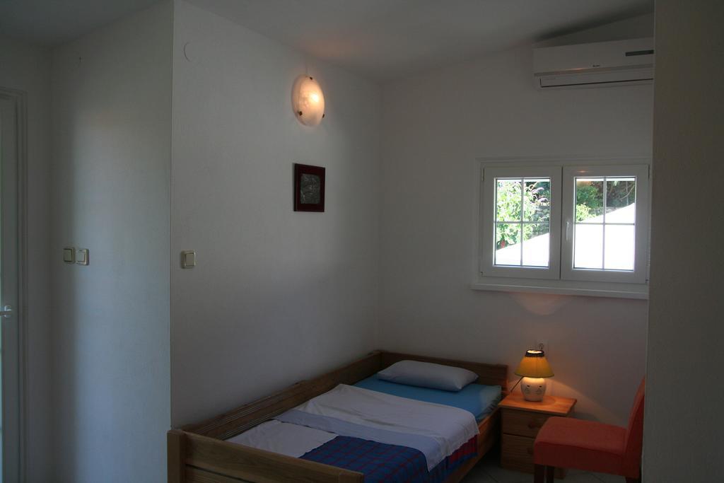 Apartments Soldo Pinezići Kamer foto